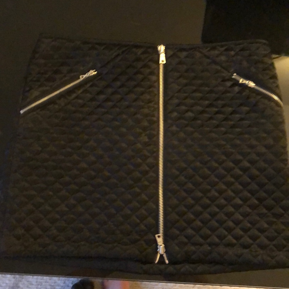 Black mini skirt *BUNDLE*